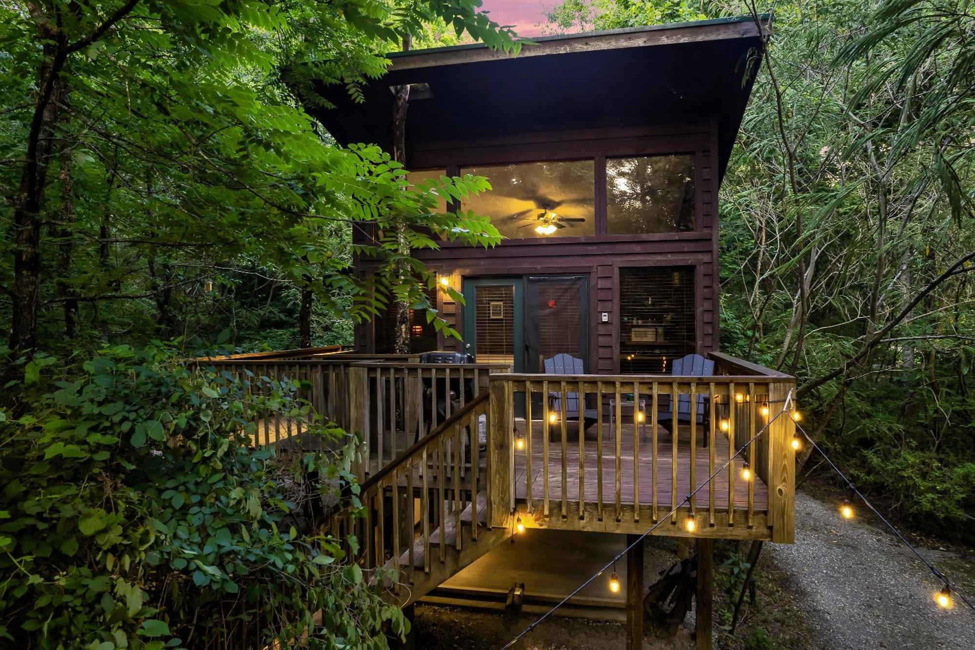 Rivers Edge Treehouses Робинсвил Екстериор снимка